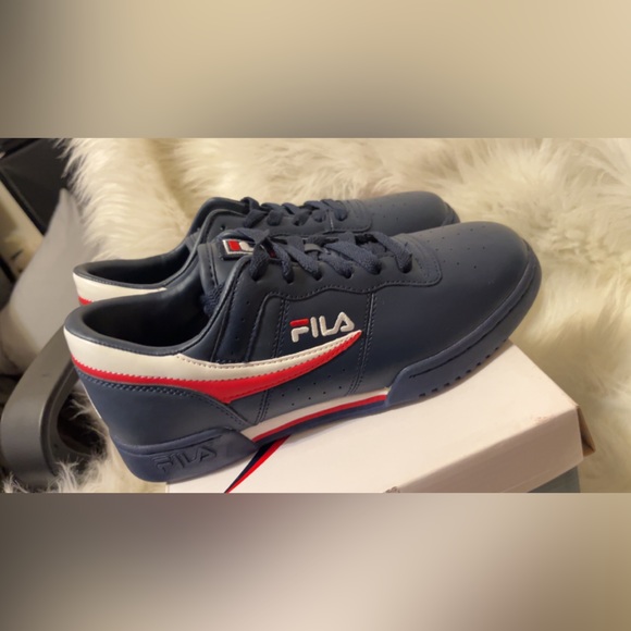 🔵 Fila Original Fitness Shoes 🔵 - Picture 4 of 6